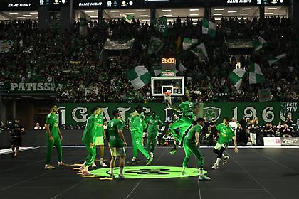 Παναθηναϊκός: Από την απαξίωση της τοξικής πραγματικότητας στην αποθέωση των αστέρων