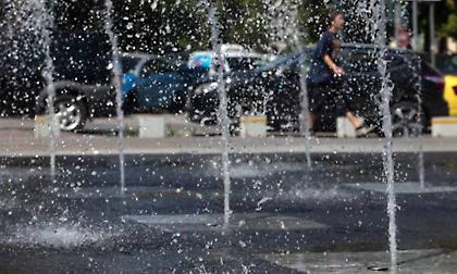 Καιρός: Βροχές στις περισσότερες περιοχές της χώρας – Ισχυρές καταιγίδες στην κεντρική Μακεδονία