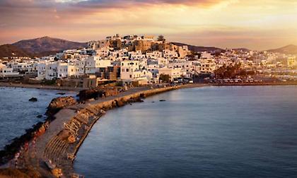 Νάξος: Όσα πρέπει να κάνεις και να γευτείς στο βουνίσιο νησί των Κυκλάδων