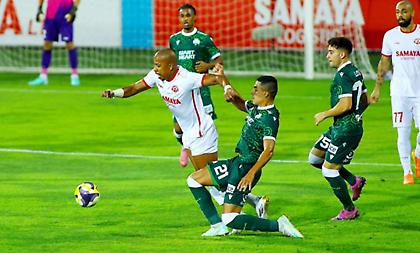 LIVE η μάχη των πιθανών αντιπάλων του ΠΑΟΚ: Αράζ-Ομόνοια