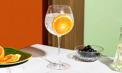 Lillet Tonic: Το spritz των 2 υλικών με βάση το αρωματισμένο κρασί