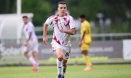 Και πως να βγει από την ενδεκάδα του Ολυμπιακού ο Πνευμονίδης;