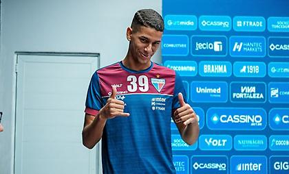 Τσανάκας: «Γιατί έχει ξεχωρίσει τον Μάντσα ο Ολυμπιακός»