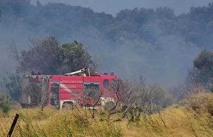 Μαίνεται η φωτιά στην Κομοτηνή - Εκκενώνεται ο οικισμός Ήφαιστος - Ενισχύθηκαν οι δυνάμεις