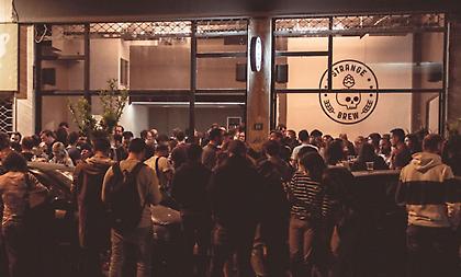 Είσαι φαν της φρέσκιας μπίρας; 7 taprooms που θα γίνουν στέκια σου