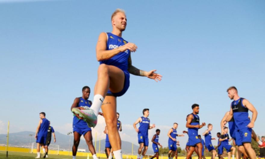 Μπήκε για λίγο στο πρόγραμμα του Άρη ο Πέρεθ