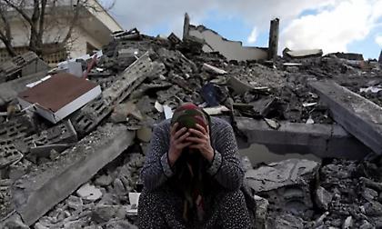 Τουλάχιστον ένας νεκρός κι 29 τραυματίες από τον σεισμό 6 Ρίχτερ στην Τουρκία- Κατέρρευσαν κτίρια στο Μπαλικεσίρ