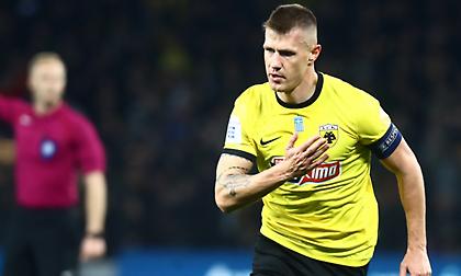 ΑΕΚ: Στη Βαρσοβία για να τελειώσει τη μεταγραφή στη Λέγκια ο Σιμάνσκι