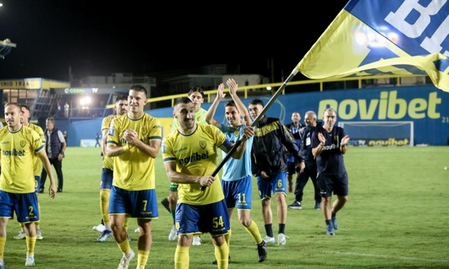 «Αφήνω τα χρέη του παίκτη και αναλαμβάνω αυτά του οπαδού»: Κατάθεση ψυχής από Λιάβα στο αντίο του στον Παναιτωλικό!