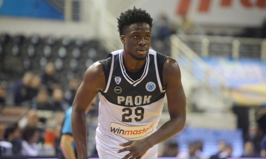 Κλείνει το ρόστερ του με Άλεξ Αντετοκούνμπο ο Άρης