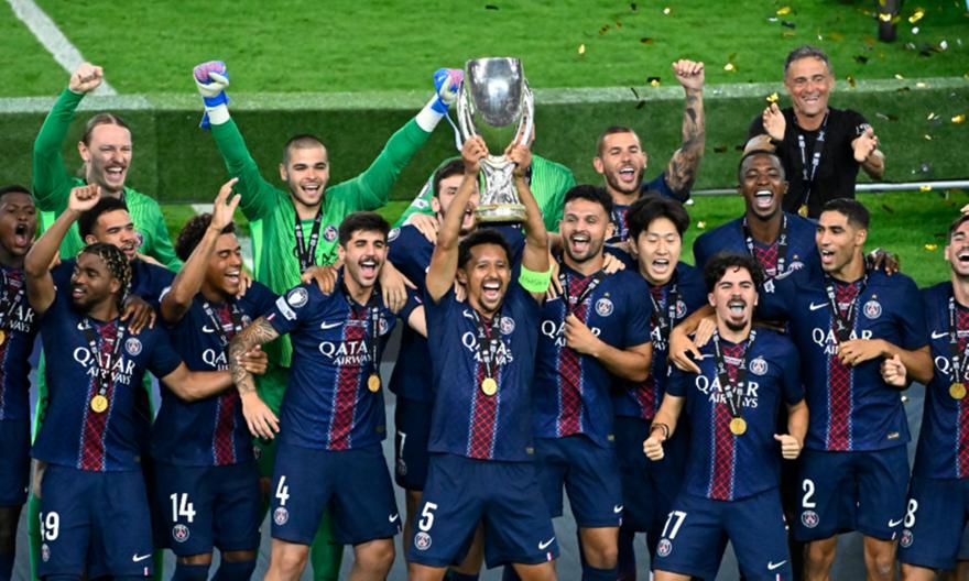 Με χαρακτήρα πρωταθλήτριας η Παρί επέστρεψε κόντρα στην Τότεναμ και πήρε στα πέναλτι το Super Cup