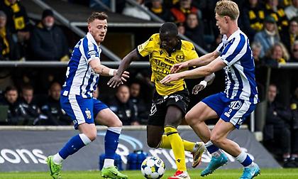 Νικολακόπουλος: «Τι ισχύει με Ολυμπιακό και Μανέ, Ζένον, Μάρι και Μάντσα»