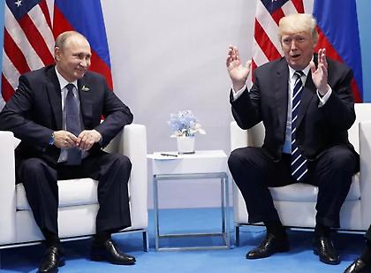 Κρίσιμη σύνοδος της Αλάσκας: Στα «χέρια» του Τραμπ το μέλλον της Ουκρανίας