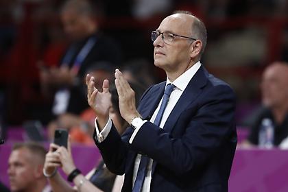 ΕΟΚ: «Κακόβουλοι κατευθυνόμενοι από παράκεντρα κατασκεύασαν ανύπαρκτο θέμα για Αντετοκούνμπο»