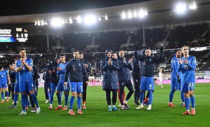 Νικολακόπουλος: «Τι παίζει με Έλληνες παίκτες και τον Ολυμπιακό»