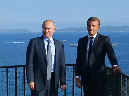 Μακρόν: «Ο Πούτιν είναι αρπακτικό, ένα τέρας στις πόρτες μας»