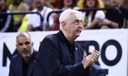 Σάκοτα στους παίκτες της ΑΕΚ: «Να συνεχίσουμε τη διαδικασία που ξεκινήσαμε και να γίνουμε ακόμη καλύτεροι»