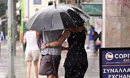 Αυγουστιάτικα μπουρίνια και την Τετάρτη – Ποιες περιοχές θα πλήξουν