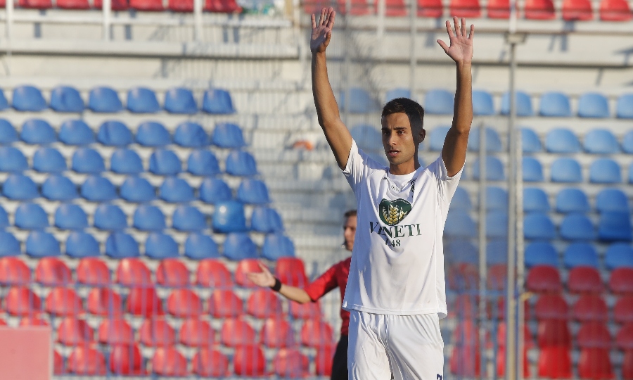 Κύπελλο Ελλάδος: Μυθικό comeback του Ηρακλή στα πέναλτι και πρόκριση μέσα στη Νέα Σμύρνη!