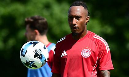 Σταματέλος: «Δεν είναι μόνο ο Αντίνο για τα εξτρέμ - Αυξήθηκαν οι πιθανότητες για Ζέλσον το Σάββατο»