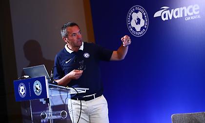 Λανουά: «Με ξένους διαιτητές και φέτος τα μεγάλα παιχνίδια»