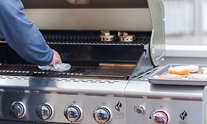 Πώς να καθαρίσεις την ψησταριά μετά το ψήσιμο