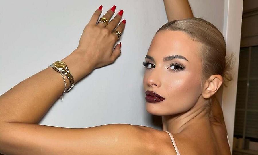 Λιόλιου: Το  τραγούδι της που αφιερώνει στον σύντροφό της και η σειρά προτίμησης για ύπνο, φαγητό