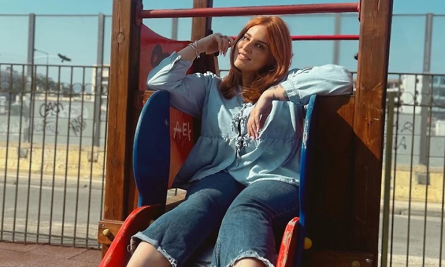 Εβελίνα Νικόλιζα: Το πάθημά της είναι βγαλμένο από ταινία! Δείτε τι έκανε με την τσίμπλα στο μάτι