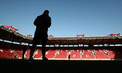 Ολυμπιακός: Τι κάνει στις πρεμιέρες σε άδειο «Γ. Καραϊσκάκης»