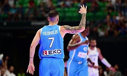 Σαν... βαρέλι βλέπει το καλάθι η Ελλάδα: Έβαλε 49 στο ημίχρονο κόντρα στη Γαλλία με 54% στα τρίποντα!