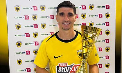 Μάνταλος: «Κρατάμε τη νίκη, κοιτάμε την Άντερλεχτ»