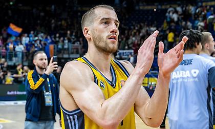 Παρελθόν από την Άλμπα Βερολίνου ο Ματ Τόμας - Συνεχίζει την καριέρα του στην Ισπανία