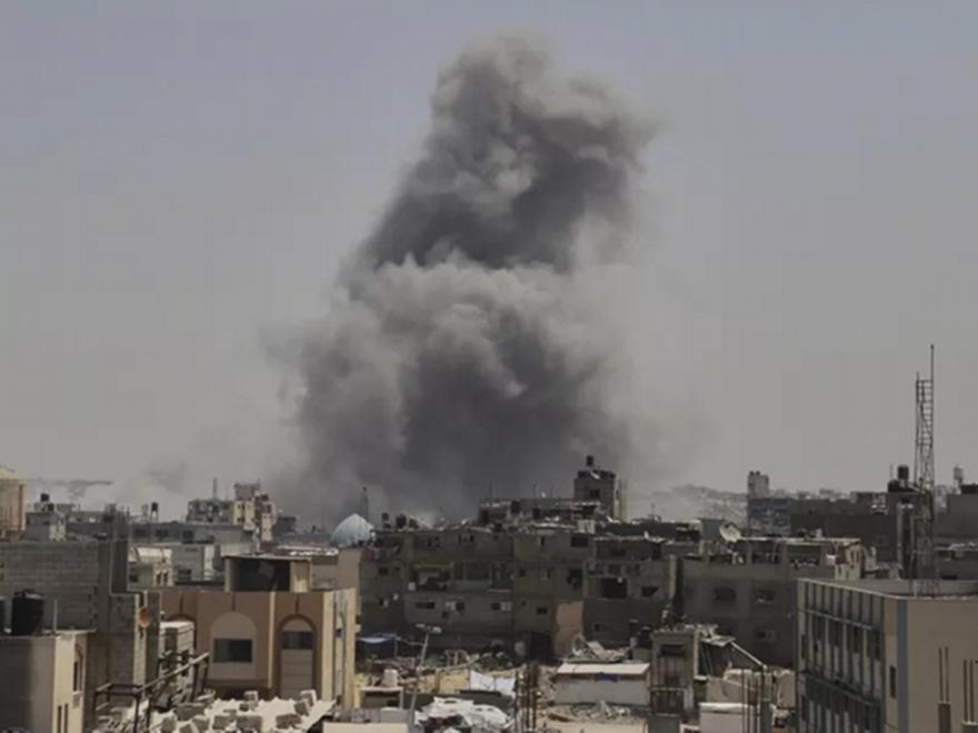 Γάζα: Τουλάχιστον 15 νεκροί από ισραηλινά πλήγματα στο νοσοκομείο Νάσερ