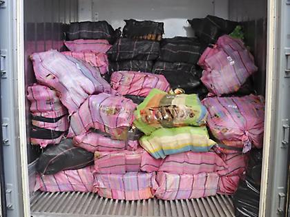 Δέκα τόνοι κοκαΐνης κατασχέθηκαν στον Ισημερινό