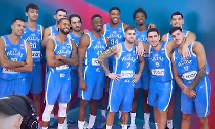 Τα παρασκήνια της φωτογράφισης της Εθνικής: Τα χαμόγελα και η βουτιά του Λαρεντζάκη