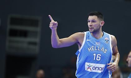 Παπανικολάου: «Θέλουμε να φέρουμε στο παρκέ το ταλέντο και την αποφασιστικότητά μας»