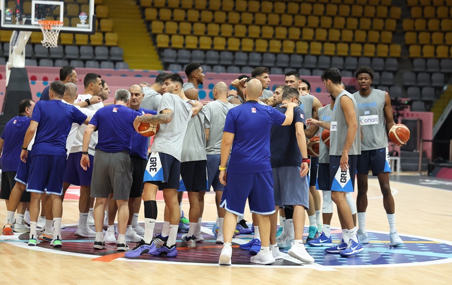 Εθνική ομάδα..,. φτιάξε μας!