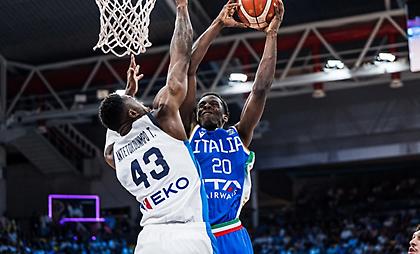 Νιάνγκ: «Θρύλος ο Αντετοκούνμπο, τον έπαιρνα στο PlayStation»