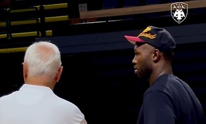 Ενσωματώθηκε στην προετοιμασία της ΑΕΚ ο Γκρέι