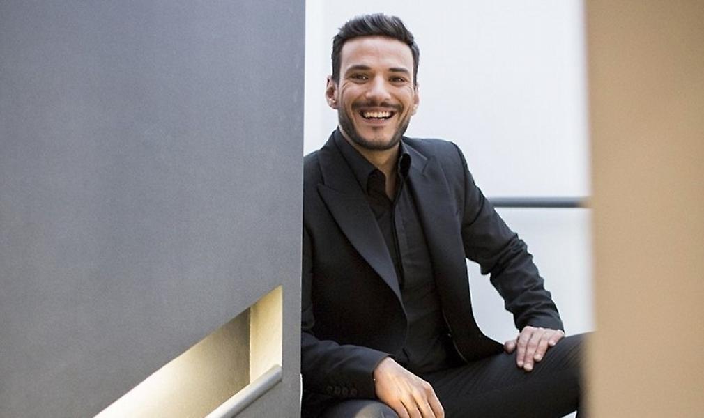 Κώστας Τσουρός: Το καλύτερο γούρι για την πρεμιέρα του, η καρδούλα της Ναταλίας Γερμανού!