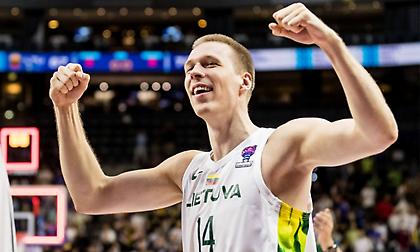 Ανακοίνωσε τον Εχόντας η Άλμπα Βερολίνου