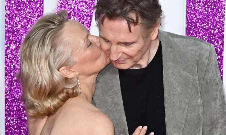 «Βόμβα» από το TΜΖ: Διαφημιστικό κόλπο η σχέση Πάμελα Άντερσον και Λίαμ Νίσον - Δεν υπήρξαν ποτέ ζευγάρι