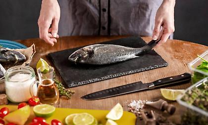 Πώς προετοιμάζουμε τα ψάρια για μαγείρεμα: Από το καθάρισμα και το φιλετάρισμα μέχρι το τηγάνισμα