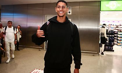 Στην Ελλάδα για τον Ολυμπιακό ο Μάντσα