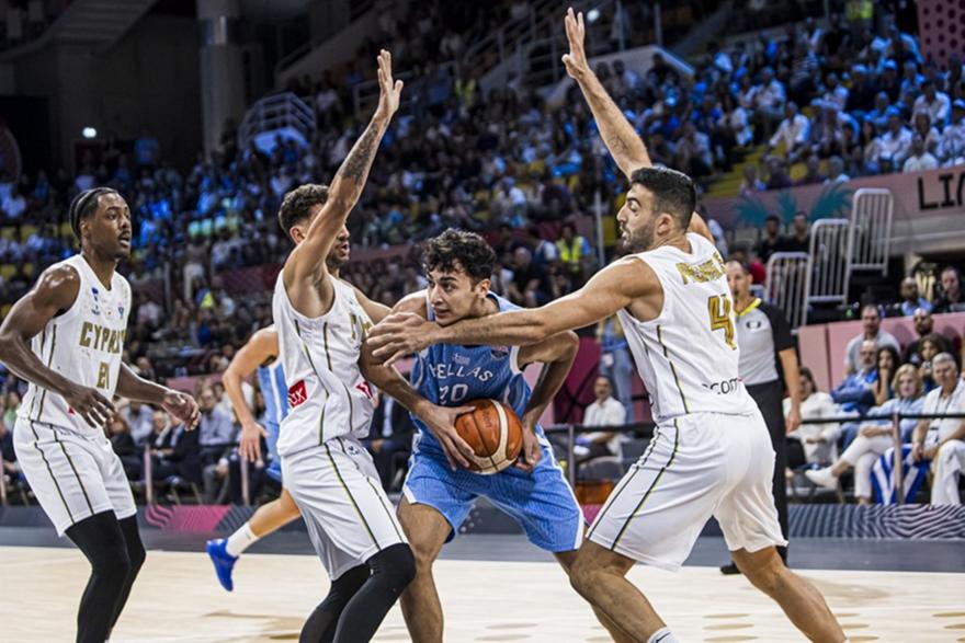 Μετά το «φιλικό», η Εθνική έχει όχι «μεσημεριανό», αλλά… ταβερνόξυλο