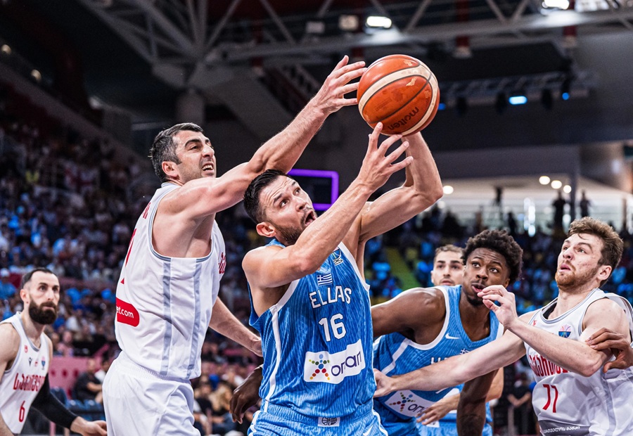 Εθνική μπάσκετ: Ο γαλάζιος Hulk, οι snipers του και η υποτιμημένη ελληνική άμυνα