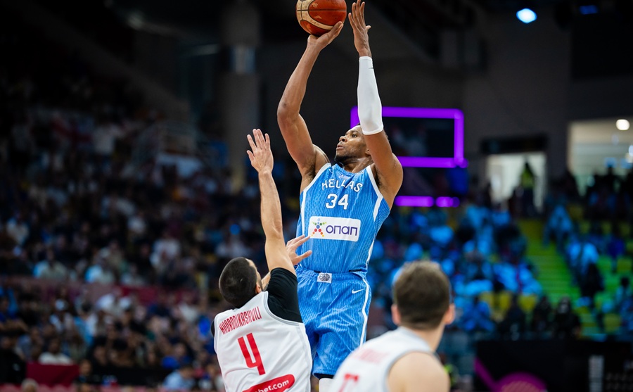 Εθνική μπάσκετ: Ο γαλάζιος Hulk, οι snipers του και η υποτιμημένη ελληνική άμυνα