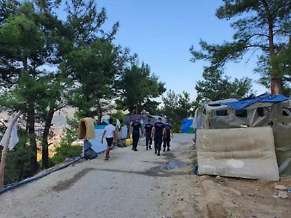 Εντοπισμός 26 αλλοδαπών και μίας σορού γυναίκας στο Αγαθονήσι