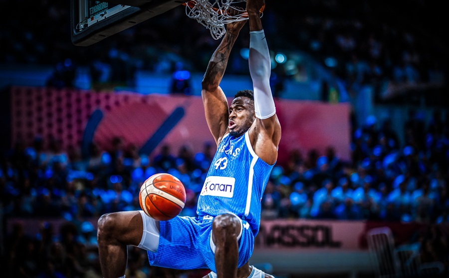 Εθνική: Το νου μας στο «βουνό», το χατίρι των fratelli και τα... φαντάσματα στη γωνία