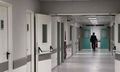 Τραγωδία στην Κόρινθο: Κατέληξε 22χρονος που μεταφέρθηκε μαχαιρωμένος στο νοσοκομείο